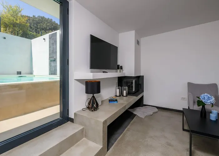 In Mit Privatem Pool By Interhome Holiday home *