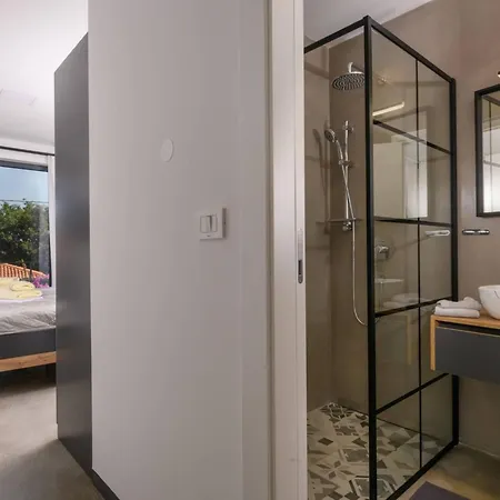 In Mit Privatem Pool By Interhome *