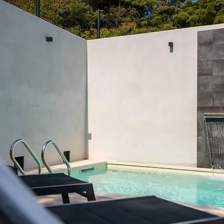 In Mit Privatem Pool By Interhome בית נופש Vintijan